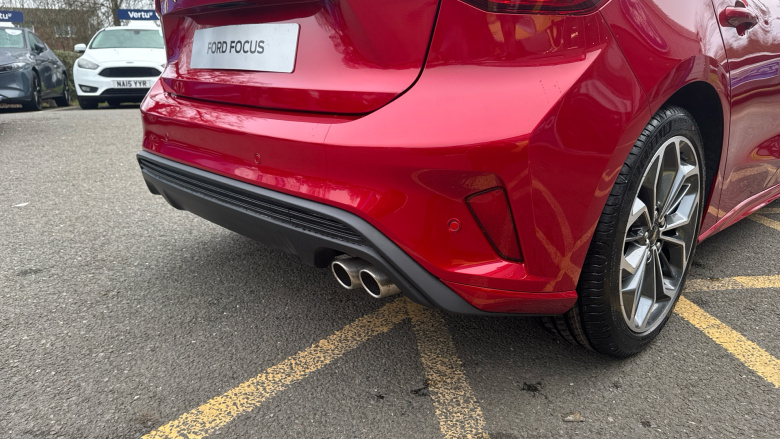 Ford Focus 1.0 EcoBoost Hybrid mHEV 155 ST-Line X Ed 5dr Auto Petrol Hatchback